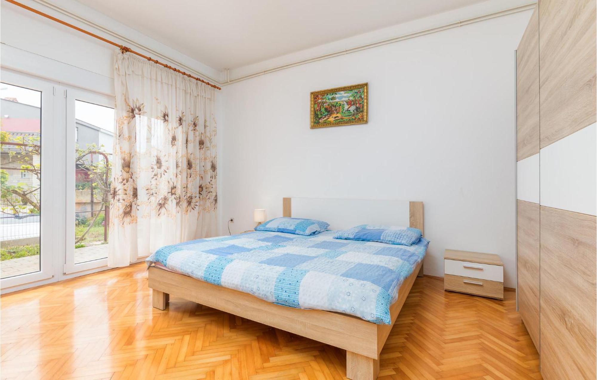Lovely Apartment In Fazana With Kitchen Exterior photo